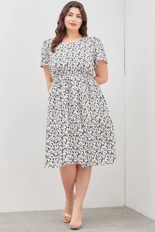 Alma Dress in Ivory- Plus (1X-3X)