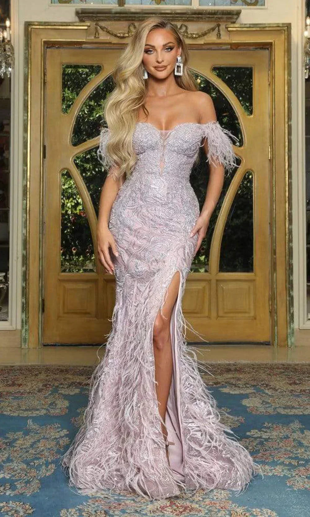 **Captivating Curves in Portia and Scarlett's Enchanting Evening Gown**