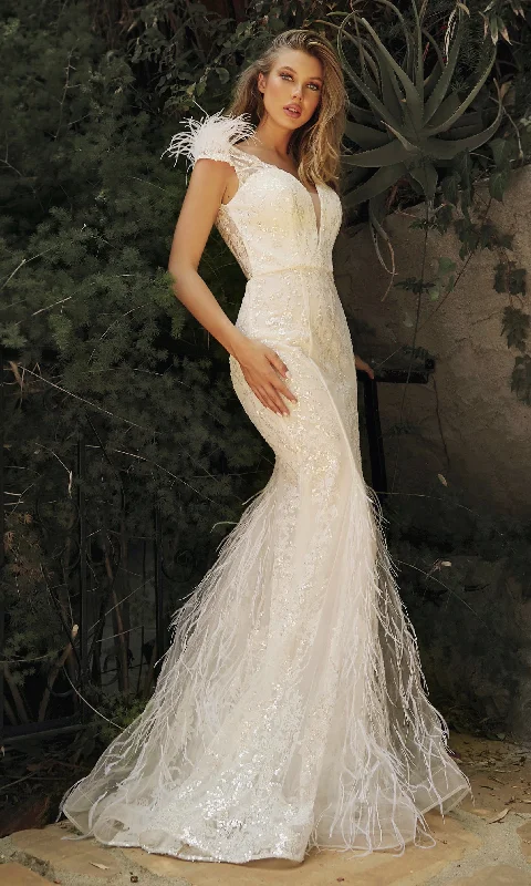 Cinderella Divine Bridal Gown: Embroidered Enchantment for Your Special Day