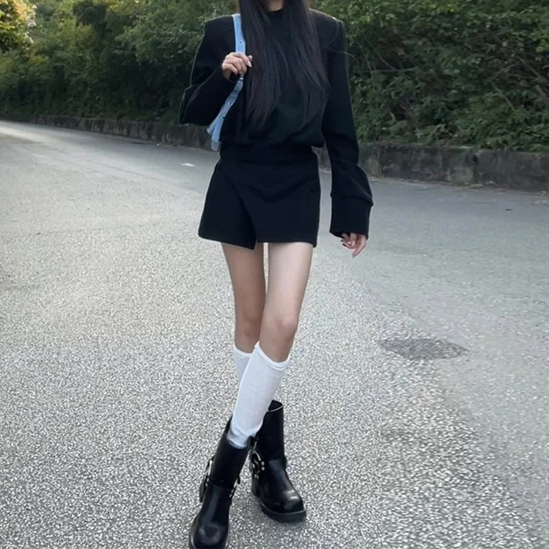 [Black suit] [late autumn and early winter wear fishing date dress/French Chanel style miu Li miu air Gold style/beautiful Korean style atmosphere wear match/formal